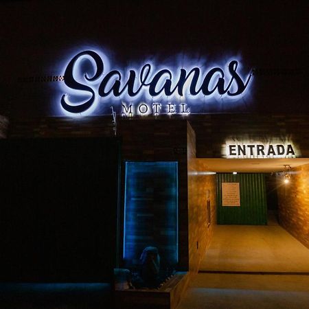 Savanas Motel Понта-Гроса Екстер'єр фото
