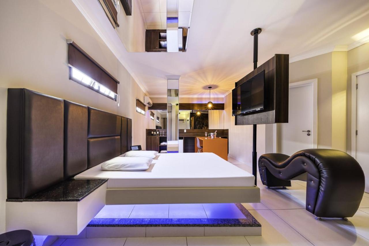 Savanas Motel Понта-Гроса Екстер'єр фото