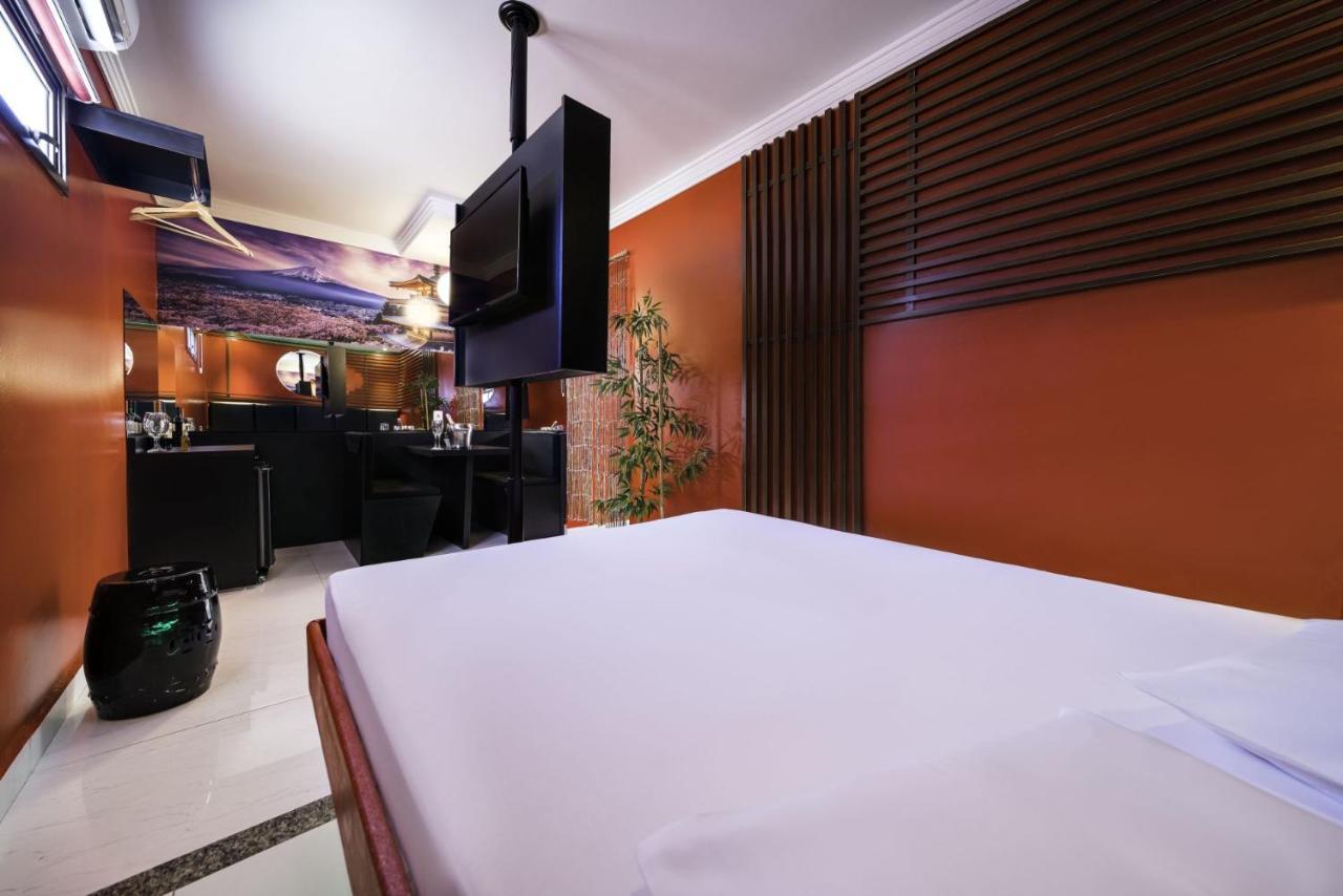 Savanas Motel Понта-Гроса Екстер'єр фото